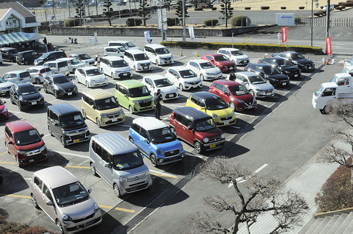 自動車大展示会