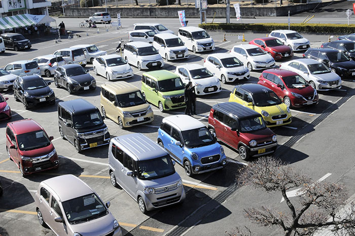 自動車大展示会