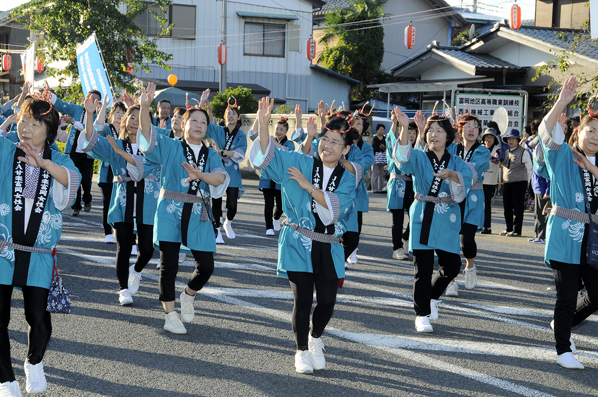 ＪＡ甘楽富岡女性会　どんと祭り